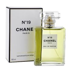 Chanel Chanel No 19 women